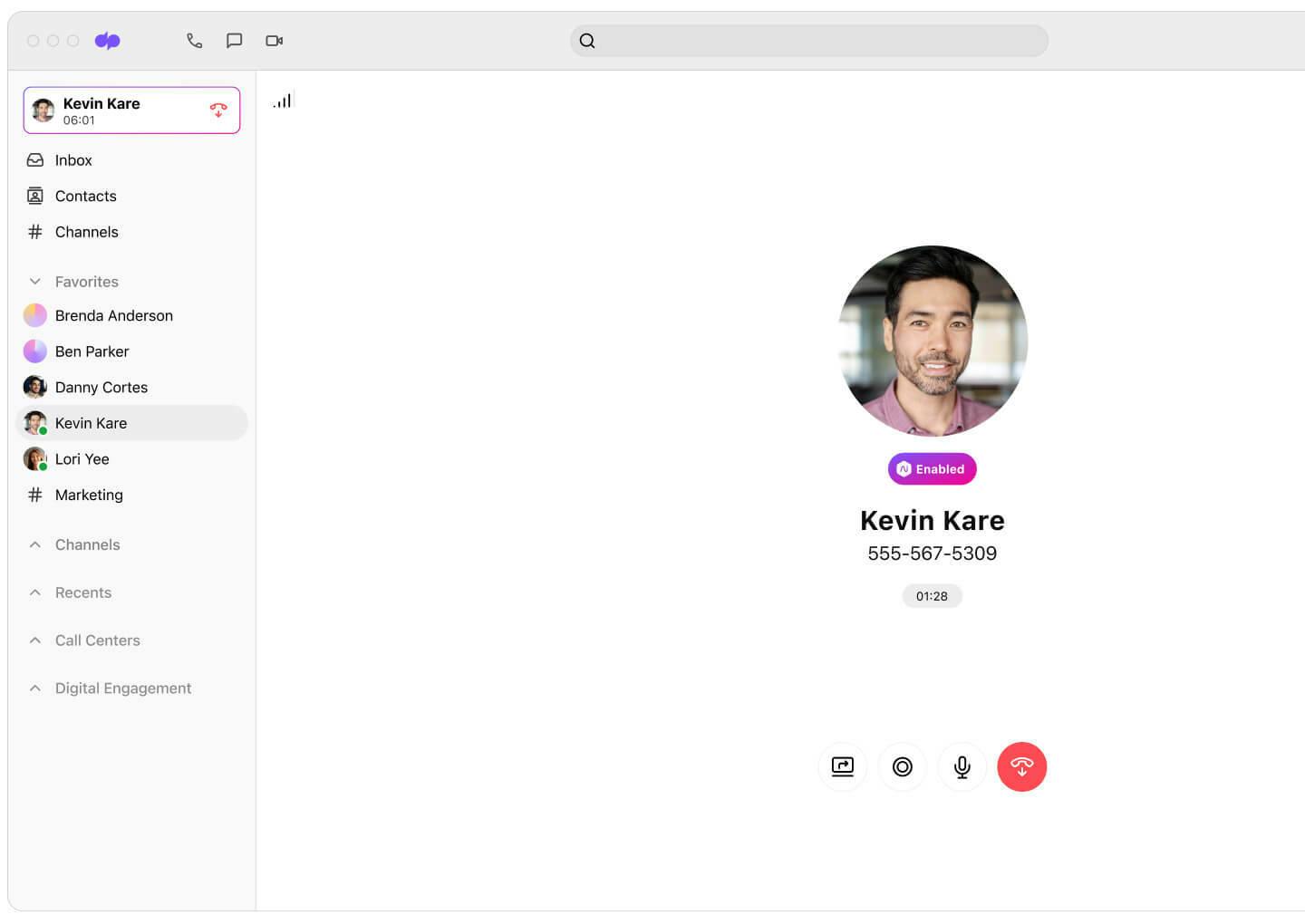 Screenshot of an ongoing phone call on Dialpads desktop app