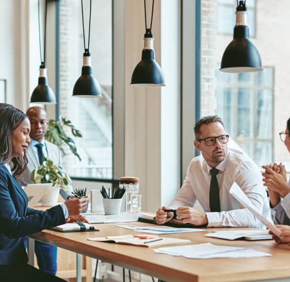 Des personnes qui travaillent ensemble